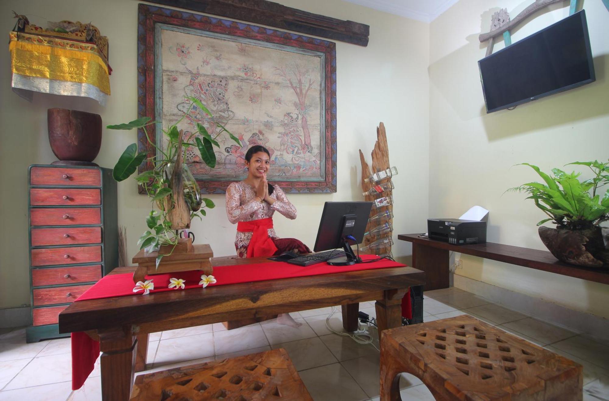 Sari Gong Guest House, A Trishula Collection Ubud Exterior foto